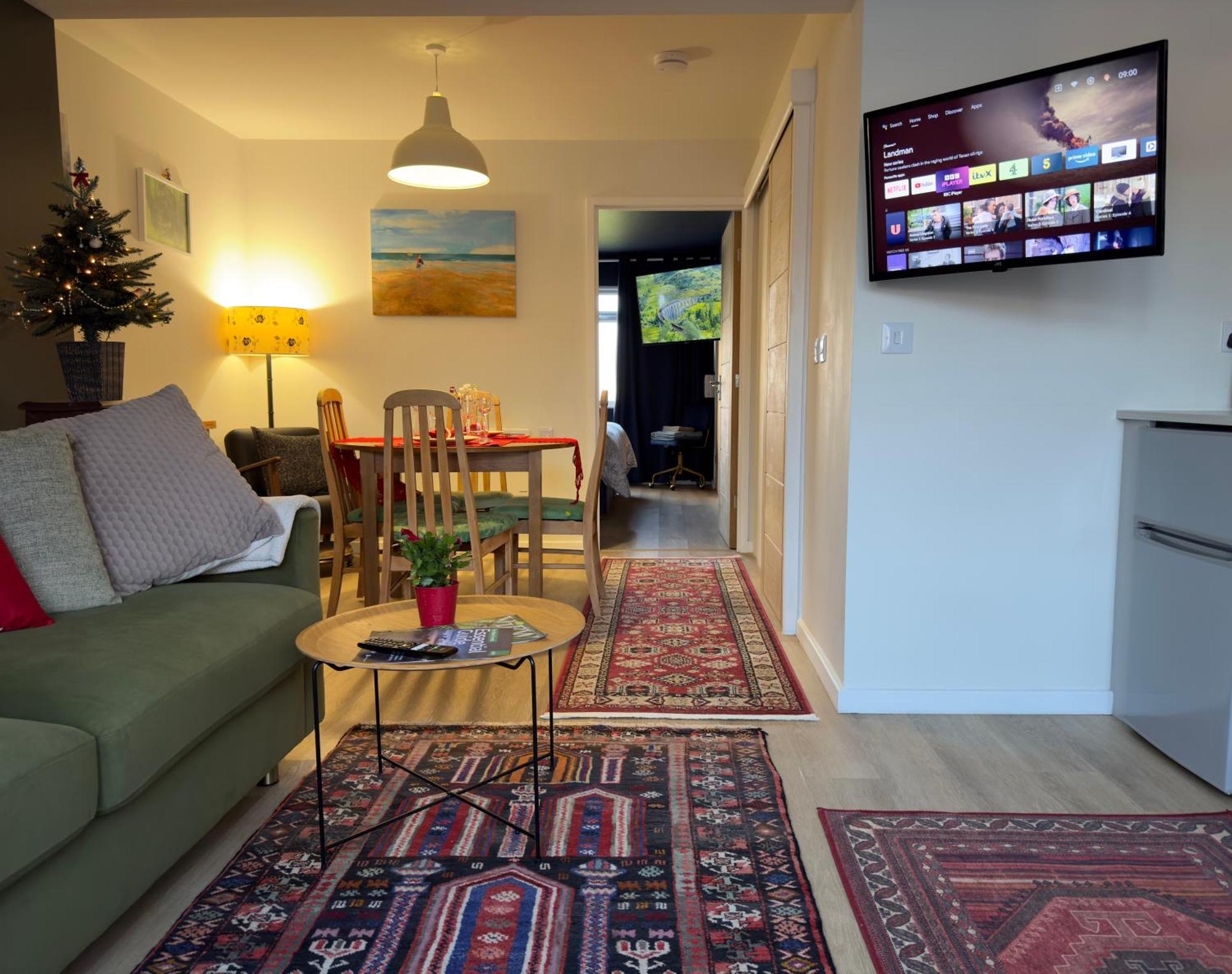 Good Vibes Apartment